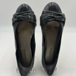 Liz Claiborne Grey Flats Size 7